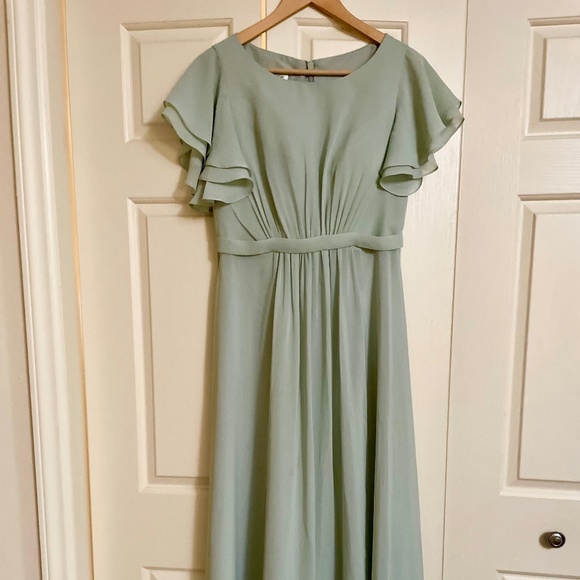Prom dress - Picture 1 of 4